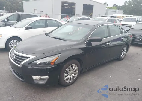 2015 Nissan Altima 2.5/2.5 S/2.5 Sl/2.5 Sv z USA, uszkodzony, nr VIN 1N4AL3AP2FC275116